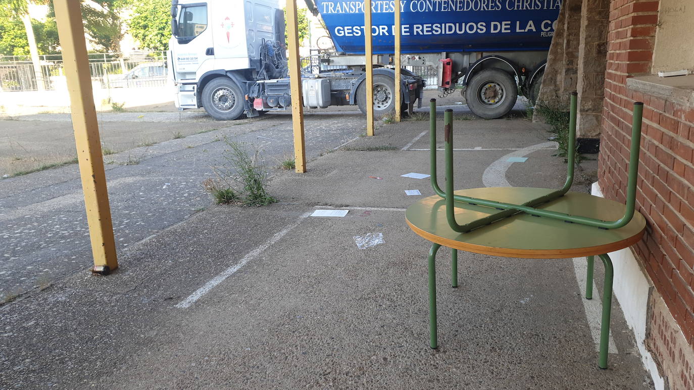 El viejo colegio de Aguilar se desmantela