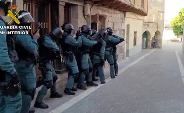 El PP suspende de militancia al alcalde de Frechilla, detenido en una operación de narcotráfico