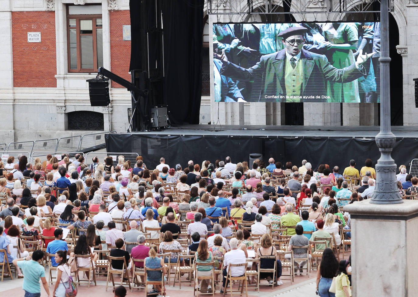 La ópera Nabucco, en la Plaza Mayor de Valladolid