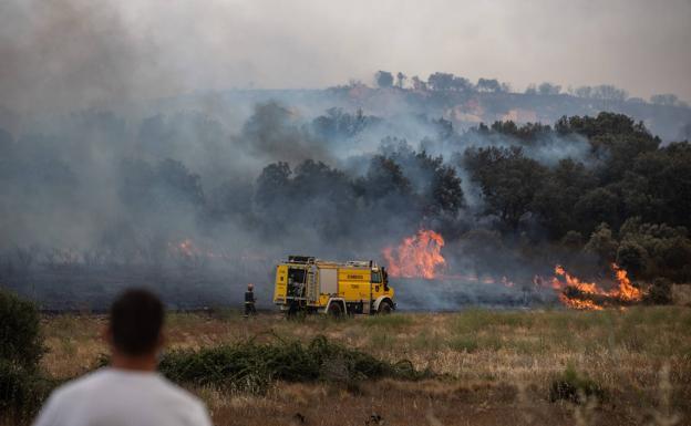 Incendio en Cebreros: «No podemos hablar aún de estabilización segura»