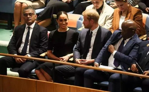 Meghan Markle y el príncipe Harry visitan la sede de la ONU para rendir homenaje a Nelson Mandela