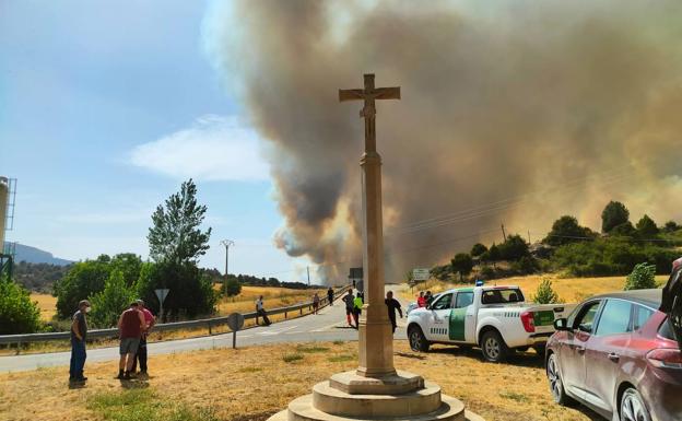 El alcalde de un pueblo afectado: «Esto es una vergüenza, me estoy enterando por la gente»