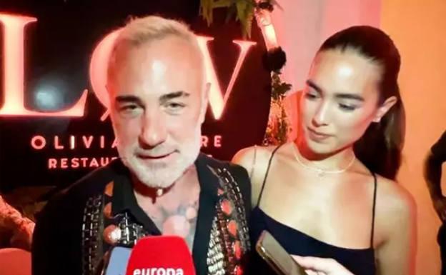 Gianluca Vacchi y su pareja Sharon Fonseca pasean su amor por Marbella