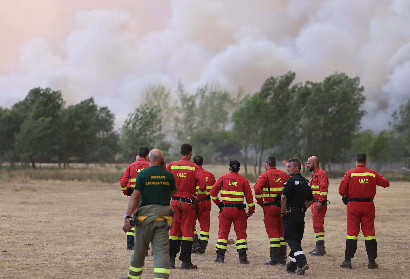 Más de 4.300 llamadas de SOS por los incendios en Castilla y León