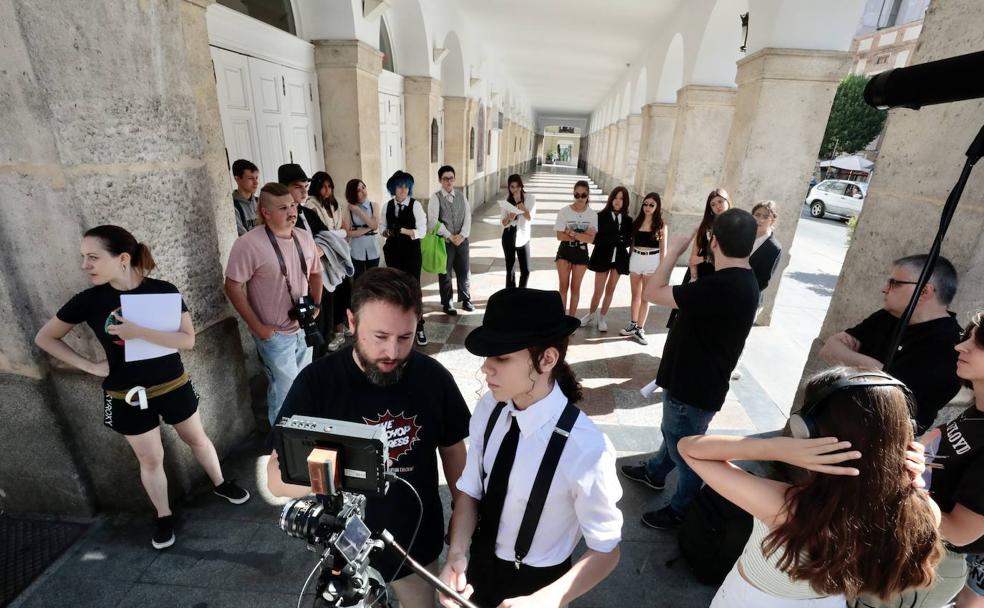 Rodaje adolescente de un corto en el centro de Valladolid