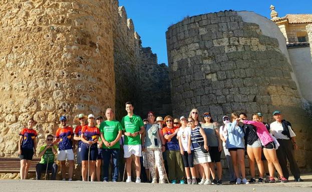 Más de 75 personas participan en la marcha contra el cáncer de Urueña