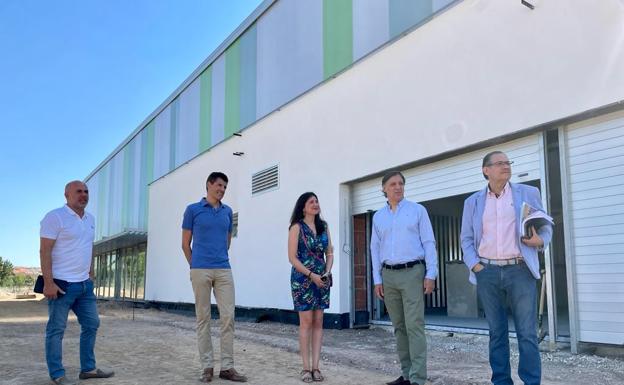 La lonja de los huertos urbanos acogerá un concurso de productos tras culminarse las obras este mes