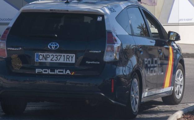 Detenido por robar un coche, chocar contra la Policía Nacional y darse a la fuga