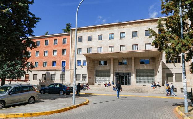 La Unidad de Apoyo Psicosocial para mayores de Salamanca estrena sede y normaliza sus servicios