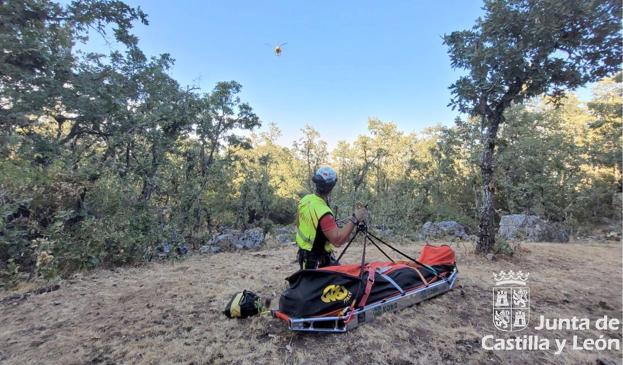 Rescatado un escalador tras golpearse la cabeza con una roca en Membibre de la Sierra