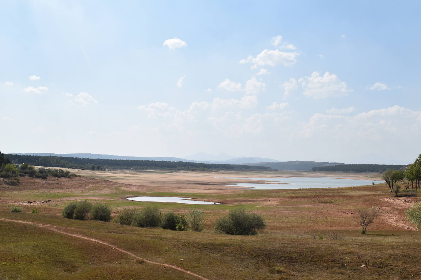 La sequía muestra signos alarmantes en el pantano de Aguilar