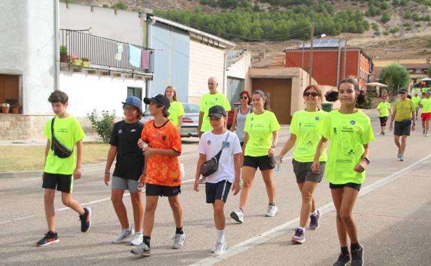 Hornillos y Baltanás recaudan 2.000 euros para Uganda en una marcha solidaria