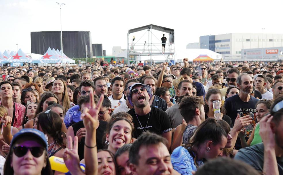 Festivales de música: de la «cochambre» al puro exitazo