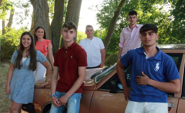 Fiestas en Villarramiel: Encierros, damas, caballeros y el brochel estival en Tierra de Campos