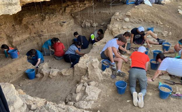 Quince proyectos ahondan este verano en la riqueza arqueológica de la provincia de Segovia