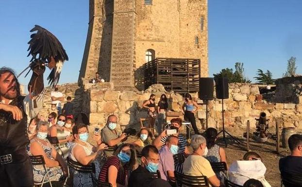 Más de 8.000 personas descubren cómo era el castillo de los Duques de Alba en el medievo