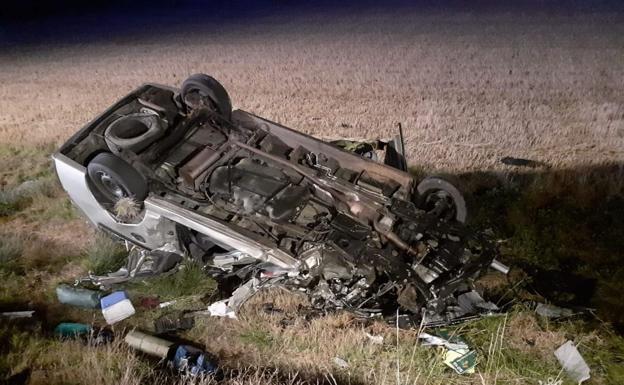 Cinco heridos en un accidente entre una furgoneta y un camión en la provincia de Burgos