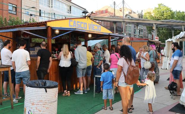 Las tapas de la Feria de Día presentan su candidatura a principal reclamo de las fiestas