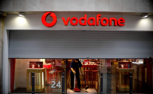 Vodafone ajustará sus tarifas desde enero a la subida de la inflación