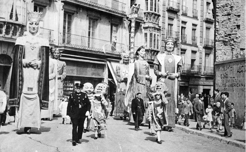 El misterioso indio de los Gigantes y Cabezudos