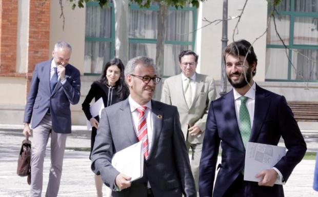 Veganzones fija como festivos 2 de enero y 25 de julio y el 23 de abril se queda en domingo