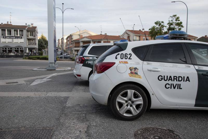 Un sargento de vacaciones rescata a un anciano en un río de Lences de Bureba