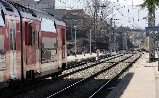 Renfe recupera desde este lunes la oferta completa de trenes de Media Distancia en Segovia