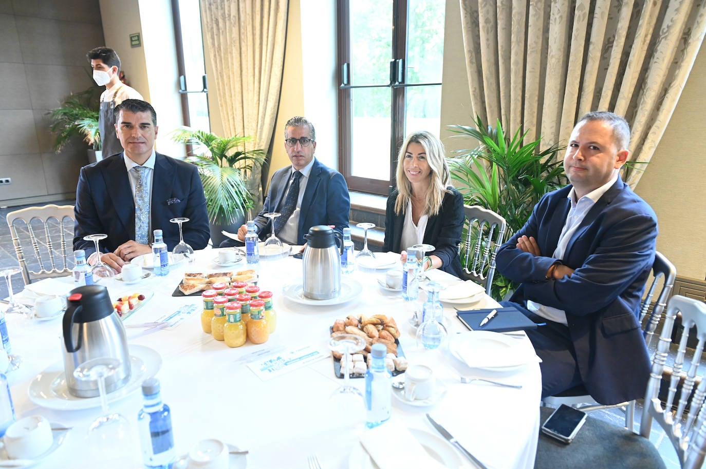 Luis de Guindos inaugura los 'Encuentros en Castilla y León' de El Norte