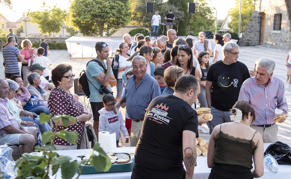 «Los hacemos invisibles, pero no lo son»