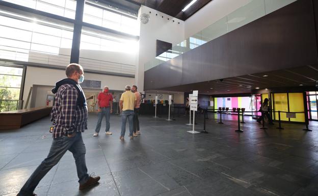 Sanidad notifica 13 muertes por covid y 253 casos desde el viernes