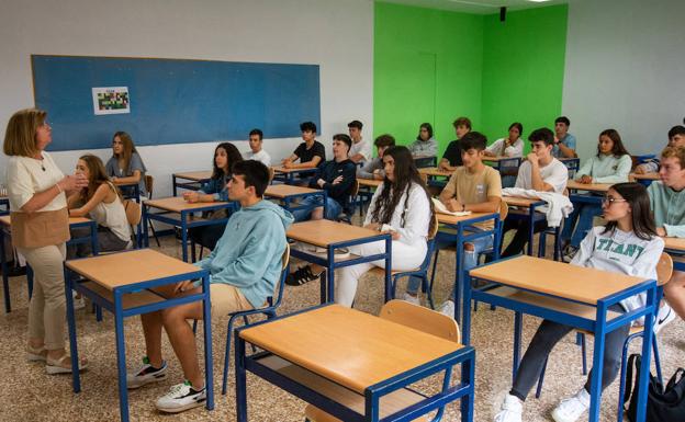 Siete mil estudiantes de la ESO y Bachillerato vuelven hoy a clase en Palencia