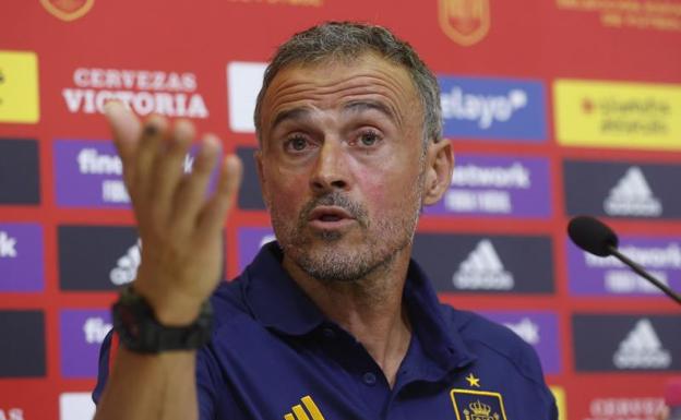 Luis Enrique: «Valoramos lo que hacen los jugadores en la selección»