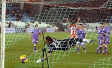 Negredo, el azote goleador de Sergio Asenjo