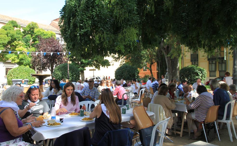 Los vecinos de San Andrés vuelven a presumir de barrio