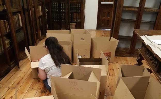 La restauración de las estanterías obliga a cerrar la biblioteca de la Casa Cervantes hasta diciembre