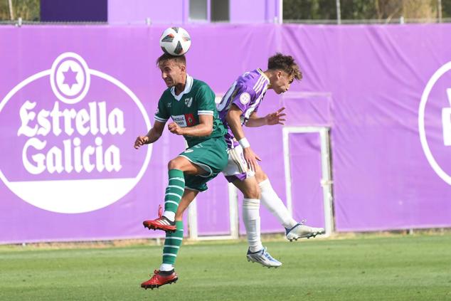 La victoria del Real Valladolid Promesas ante el Coruxo en imágenes