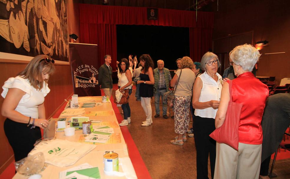 Una feria para luchar contra el individualismo