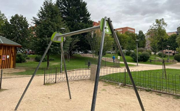 Ciudadanos insta al Ayuntamiento a revisar y mejorar los parques infantiles
