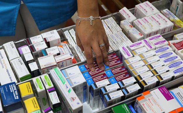 La región encabeza con siete las zonas con más farmacias cerradas en un año