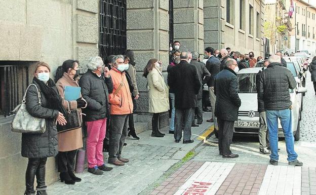 El juicio por apuñalar a la jueza de Santa María de Nieva será del 18 al 20 de este mes