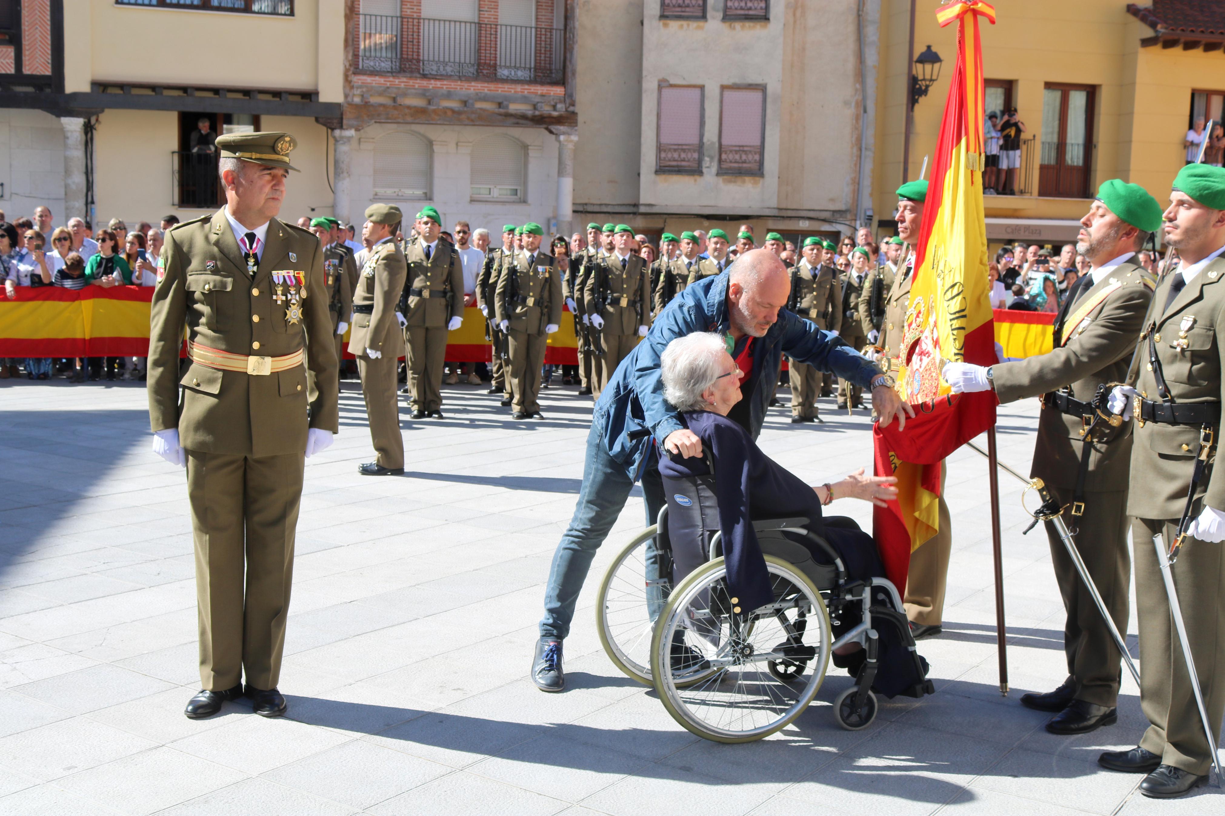 Jura de Bandera para personal civil en Baltanás (2/2)