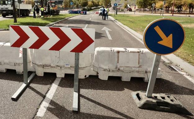 La acometida de gas finalizará este martes en la calle Tierra del Pan
