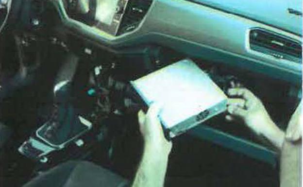 La centralita del coche de Óscar fue manipulada 4 días antes de hallar el cadáver de Esther López