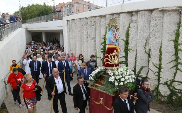 La procesión de la Virgen del Pilar alterará el tráfico de Valladolid este miércoles