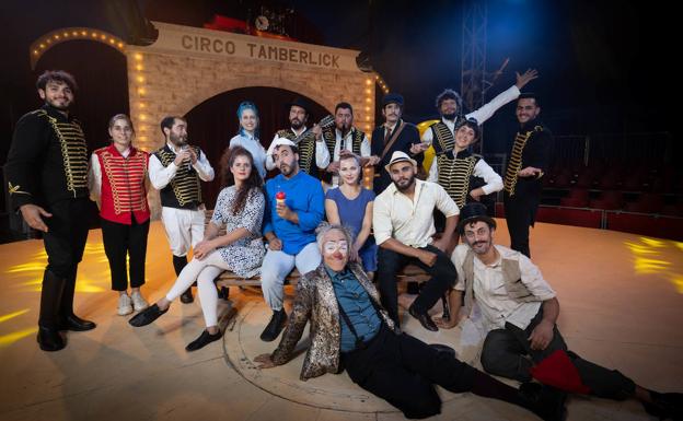 El arte de lanzar cuchillos que se entrena en Valladolid