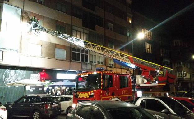 Falsa alarma de fuego en el número 4 de la calle Tirso de Molina