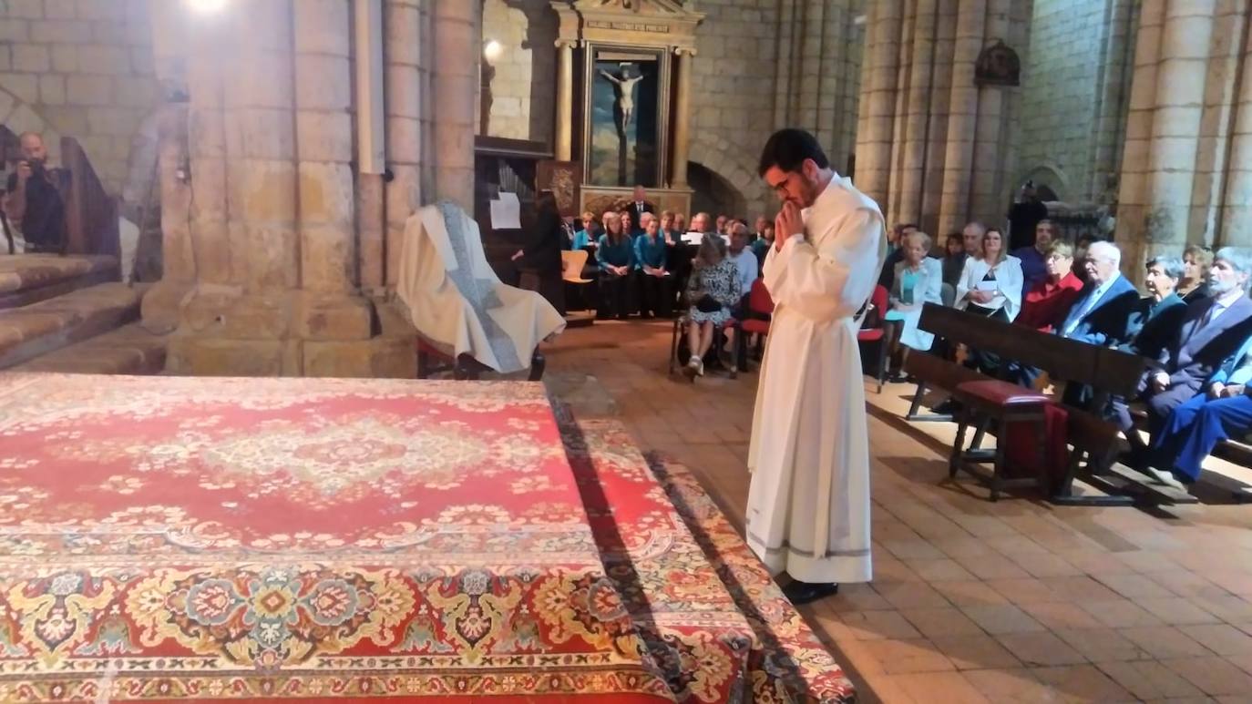 Palencia acoge con júbilo la única ordenación sacerdotal en cuatro años