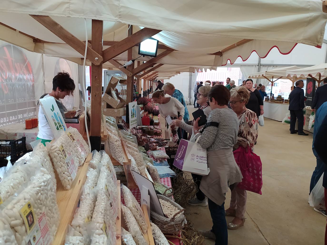 Mayorga celebra la feria del Pan y la Lenteja de Tierra de Campos