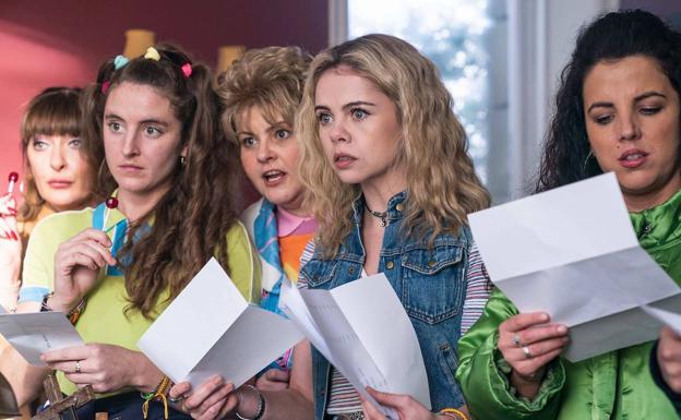 'Derry Girls': cuando lo local es universal (y cachondo)