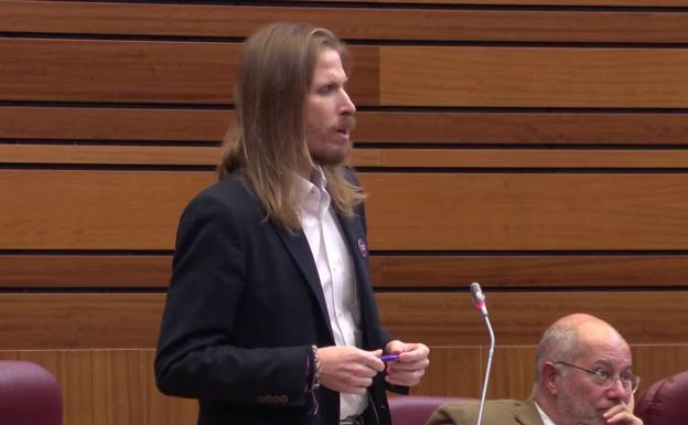 Mañueco compromete inversiones de la Junta al alza en 2023 «en todas las provincias»